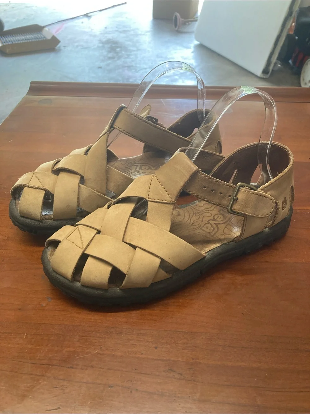 Teva Camden Fisherman Sandal Brown / Tan Men’s Size 8  Great Condition